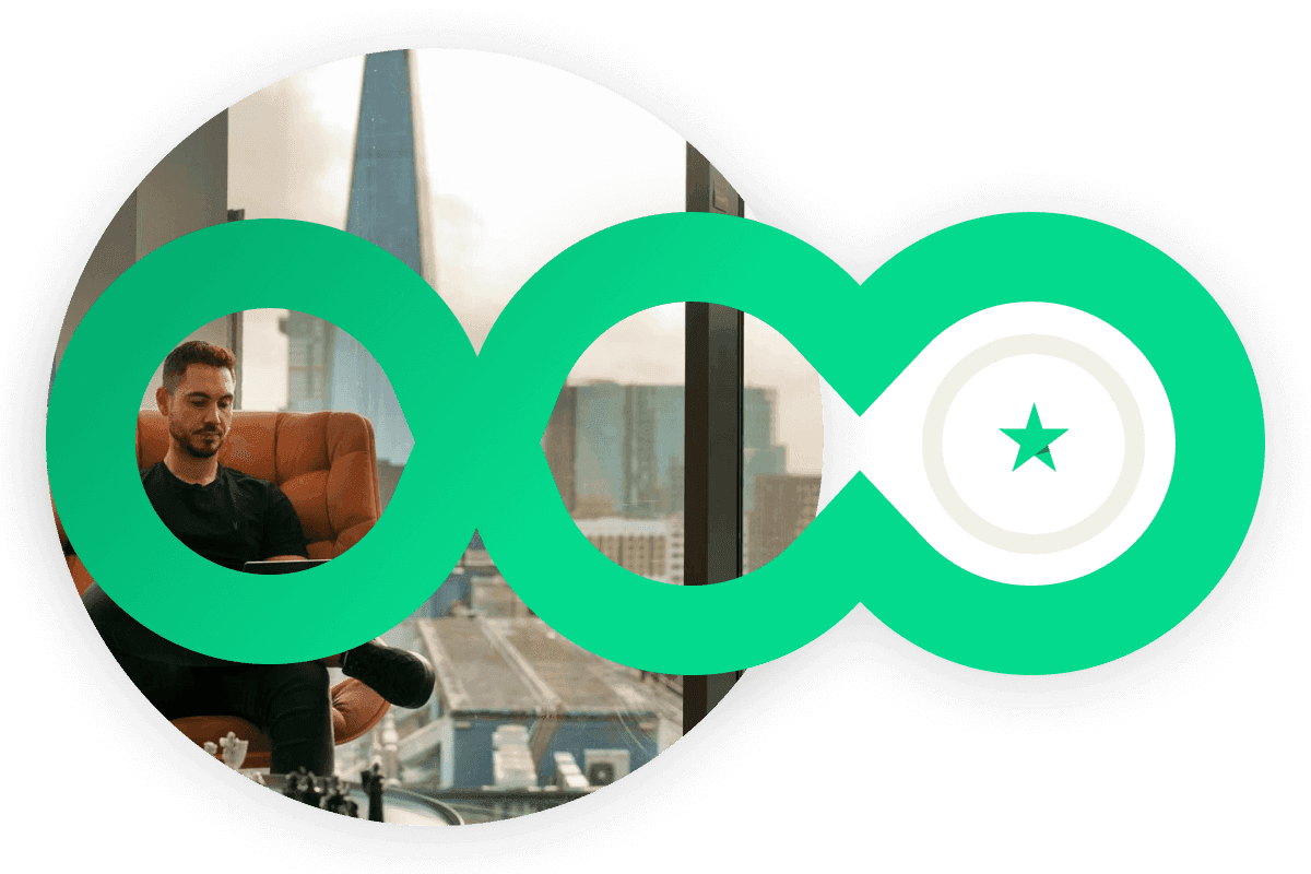 A photo of a man sat down using his Tablet with an overlay of 3 Green intertwining circles. The Trustpilot star is featured in the centre of the 3rd Circle